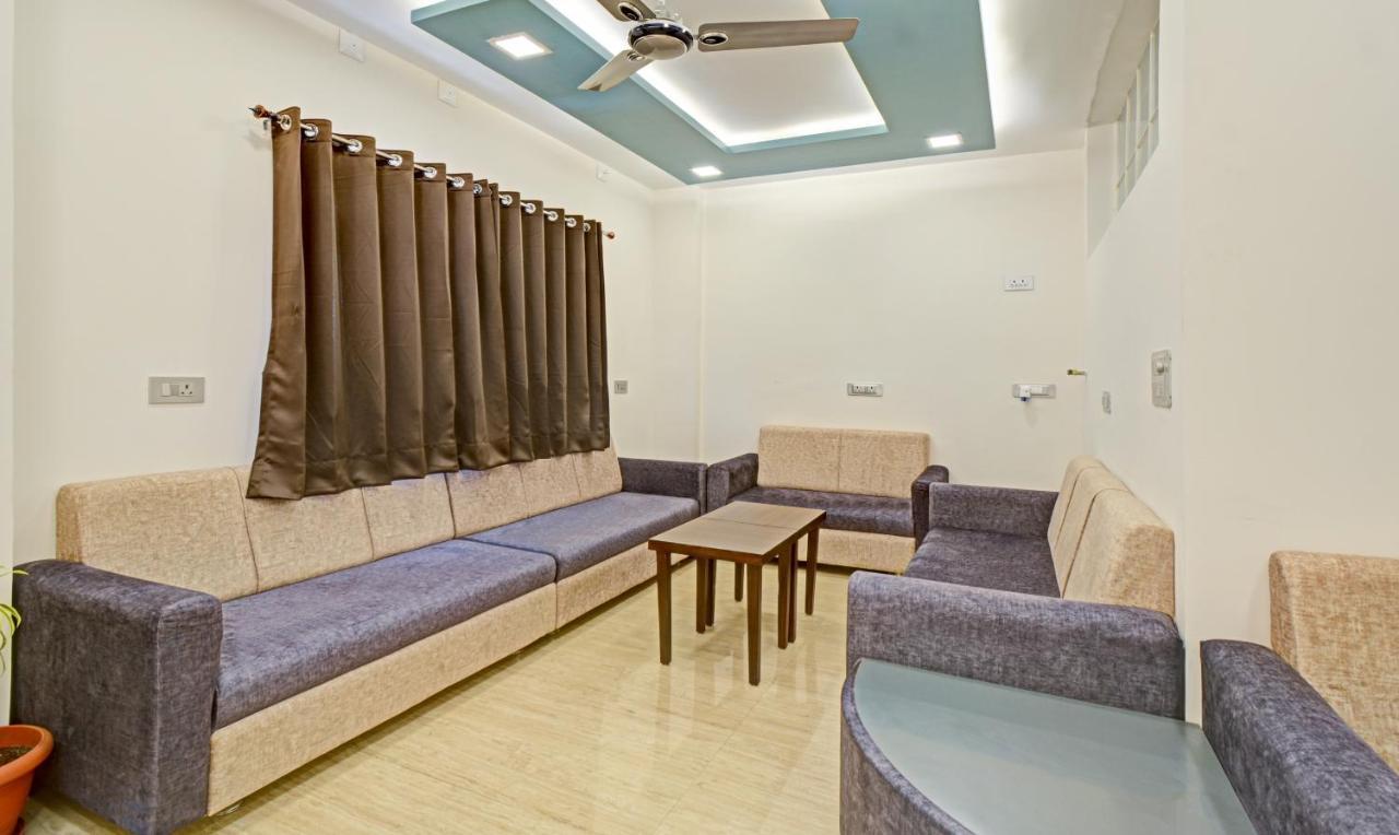 Treebo Paras Raj Near City Palace أُودايبور المظهر الخارجي الصورة